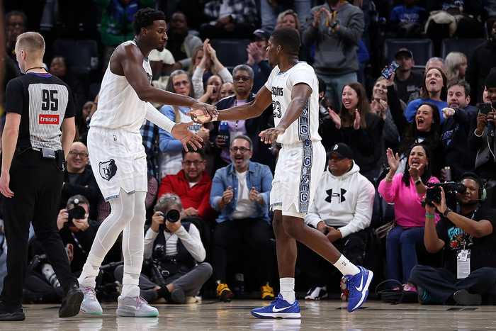 爆冷，弱旅掀翻森林狼，爱德华兹39+7难救主，莫兰特何时加盟？